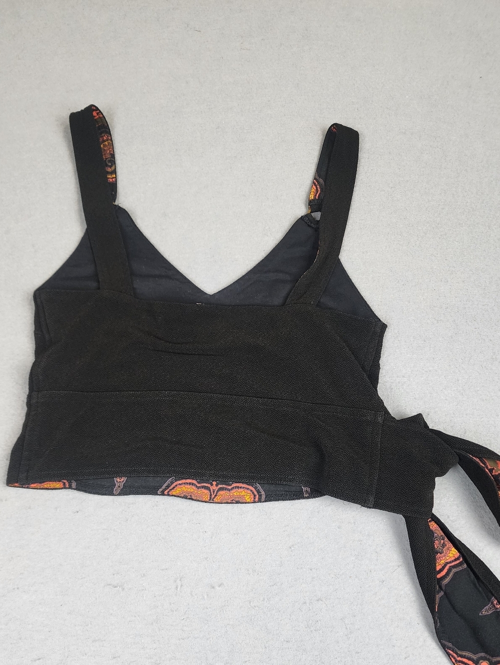 Free People Womens Black V-Neck  Crop Top with Patterned Tie Halter Small - Picture 7 of 11